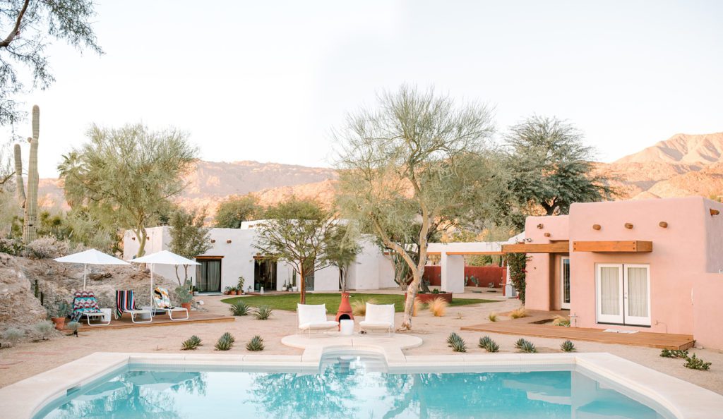 The courtyard view of the Villa Leche Palm Desert Airbnb by San Luis Obispo Wedding Photographer Austyn Elizabeth Photography