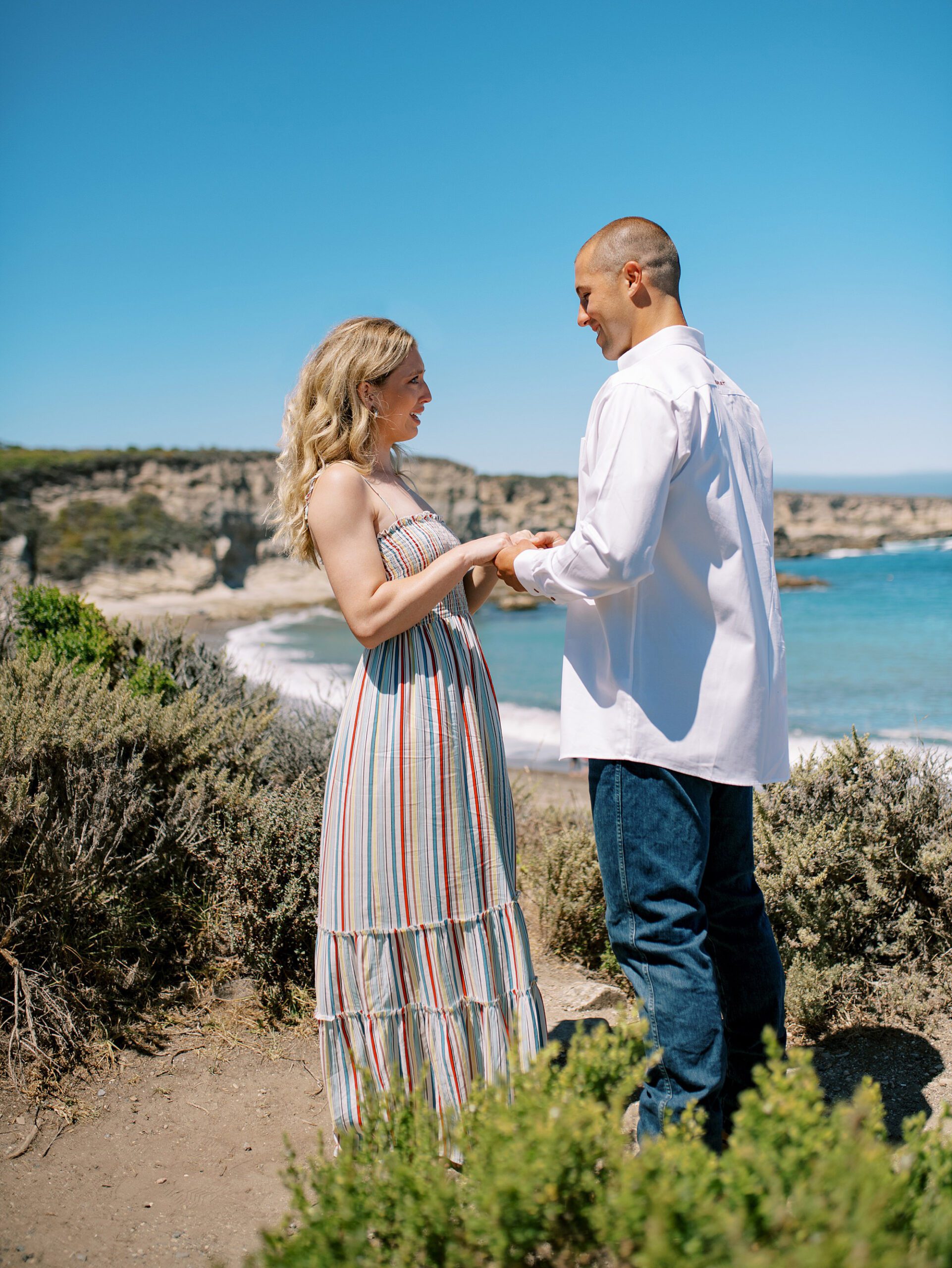surprise proposal at Montana De Oro's Spooners Cove by Pismo beach engagement photographer austyn elizabeth photography
