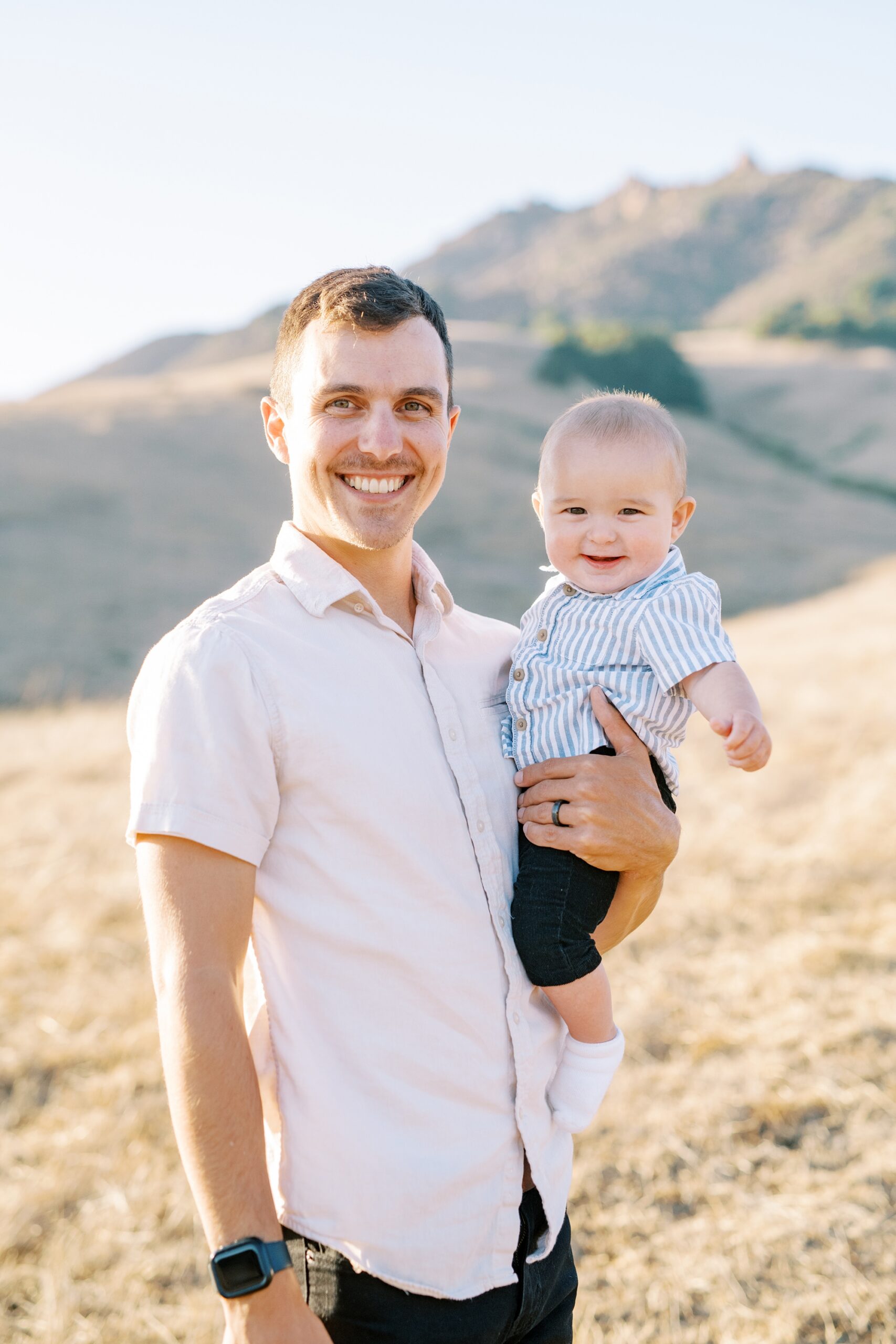 Dad and baby during Bishop Peak family photos by San Luis Obispo Family Photographer Austyn Elizabeth Photography 